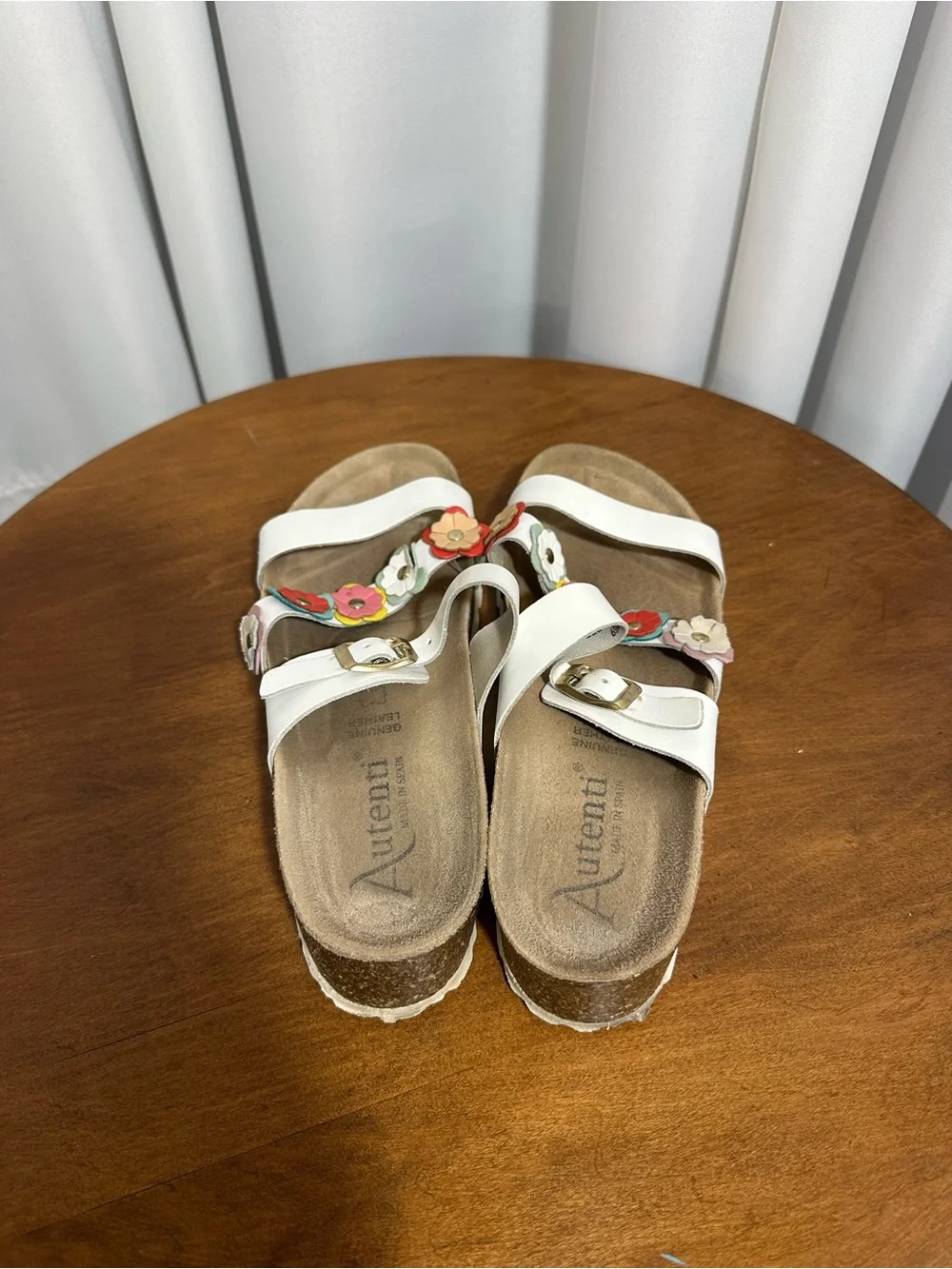 Autenti leather cork footbed Floral Accent Women's Sandals white size 39